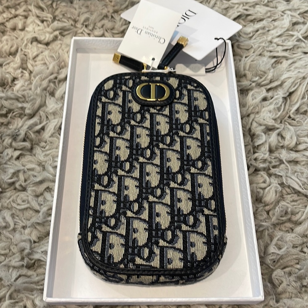 NWT Christian Dior 30 Montaigne Phone Holder in Blue